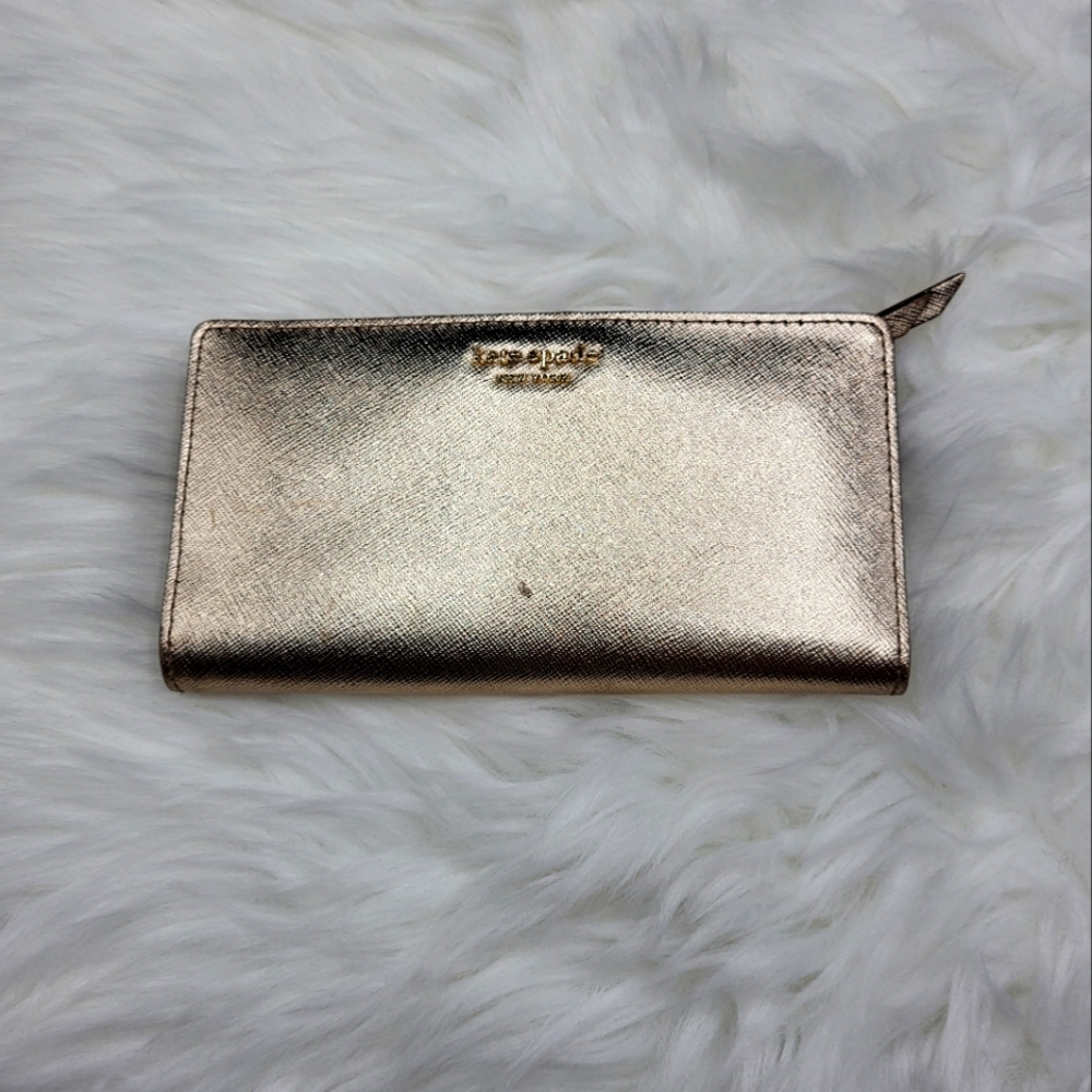 Kate Spade New York wallet